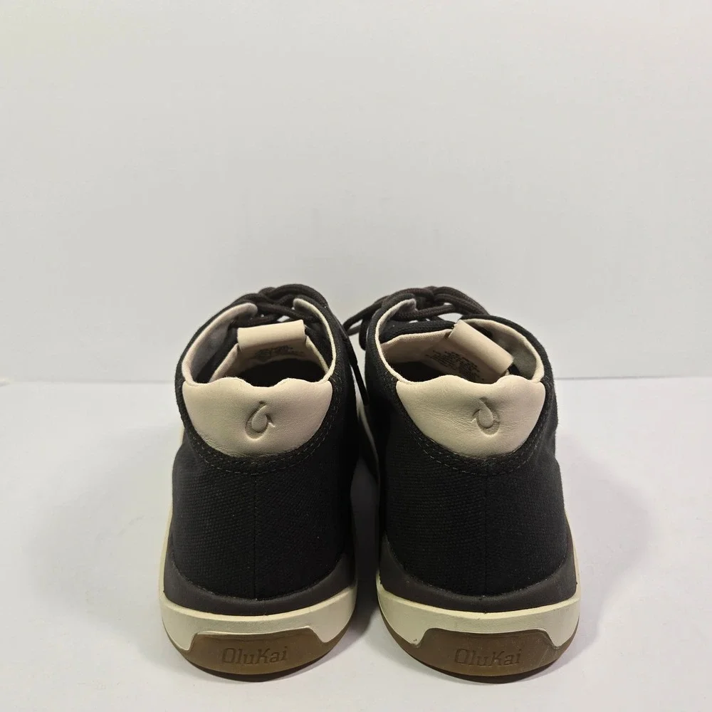 OluKai papaku chukka
